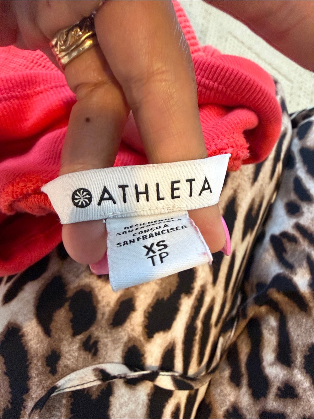 Athleta Cardinal Red Coaster Luxe Waffle
Knit Jogger Pants Women's Size XS